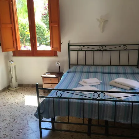 Only 50 Mt Far From The Beach A * San Vito Lo Capo
